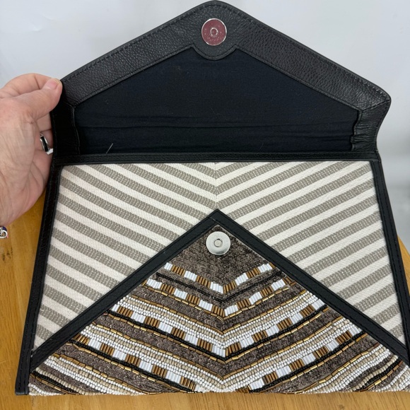 Rebecca Minkoff Wonder Leo Envelope Clutch Black Metallic Elegant  Clutch